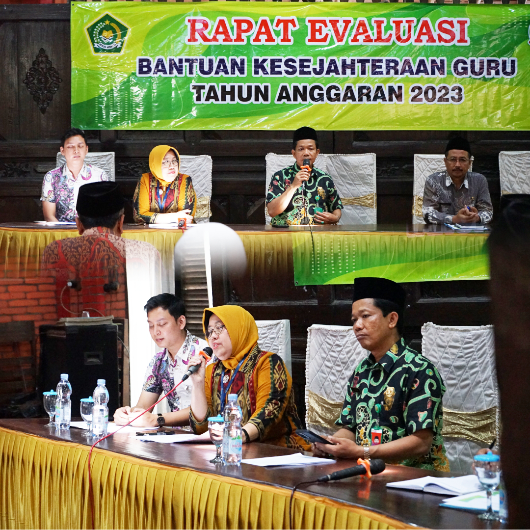 Seksi PD Pontren Kemenag Blora Gelar Rapat Evaluasi Bantuan Kesejahteraan Guru TA 2023